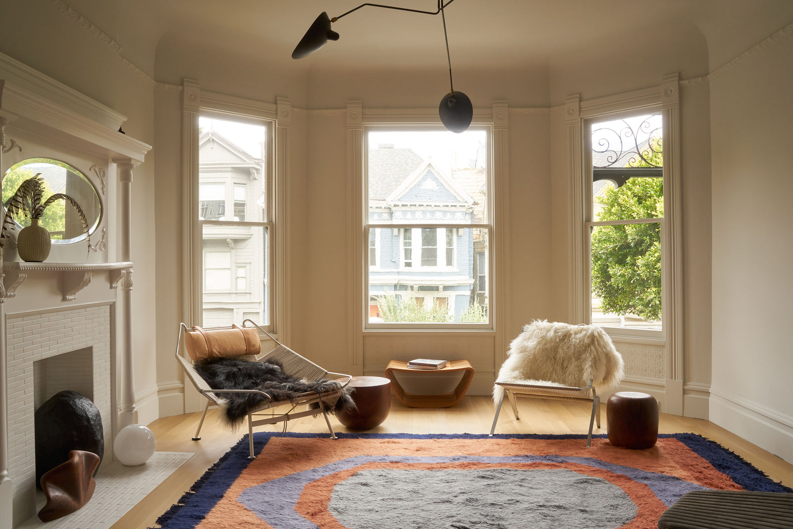 How to Choose the Right Rug - How to Decorate