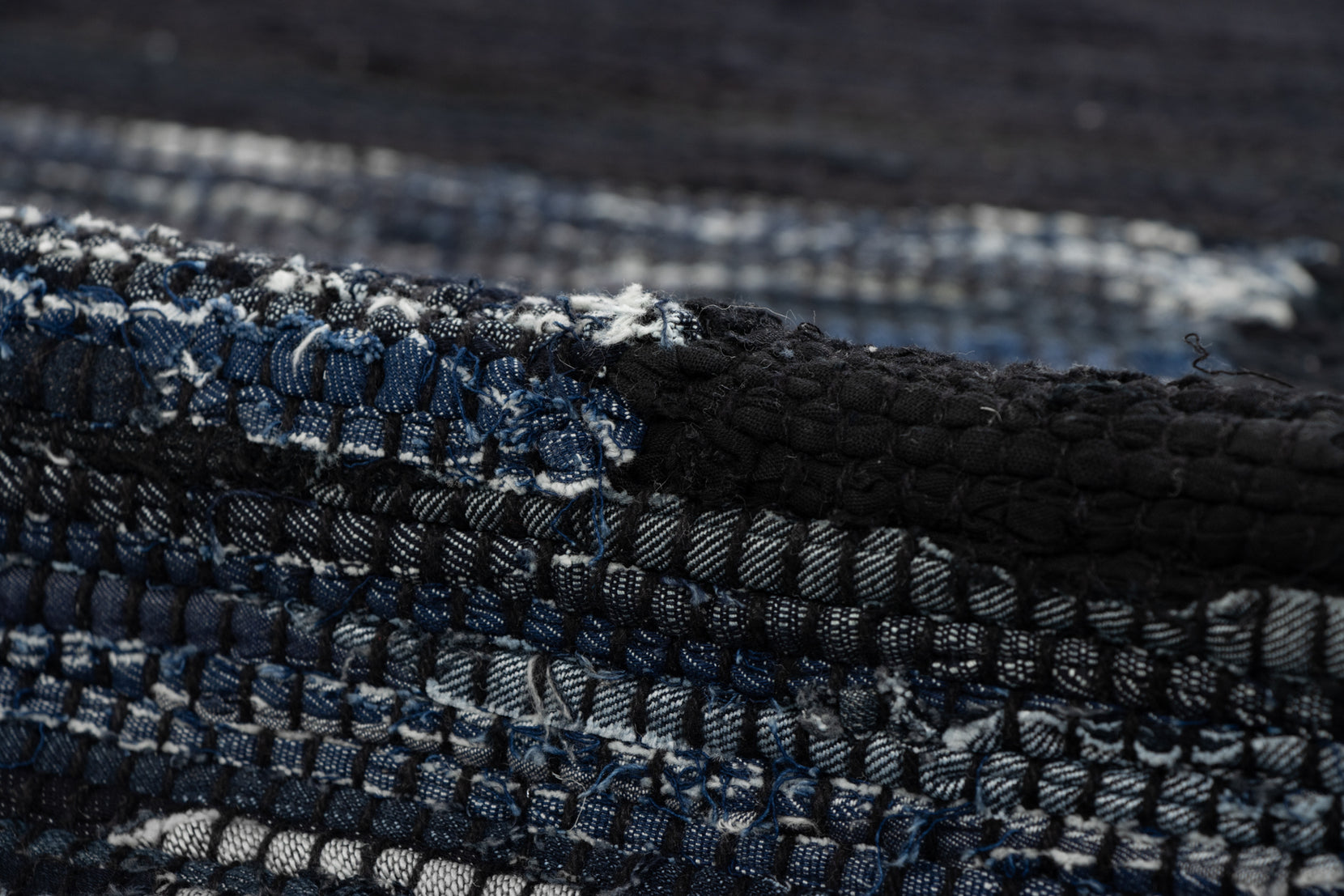 Machine Washable Rug of Recycled Denim, Navy Blue - Topstitch - Revival™