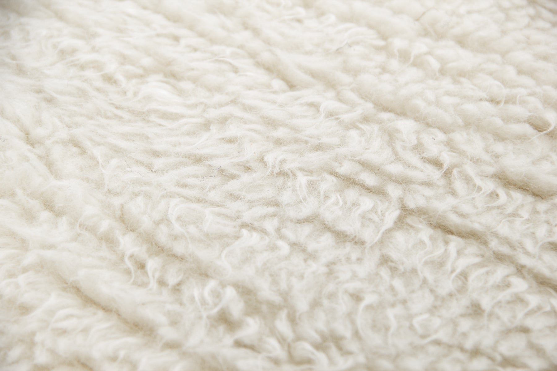 Mohair Shag in Ivory - 9' Wide