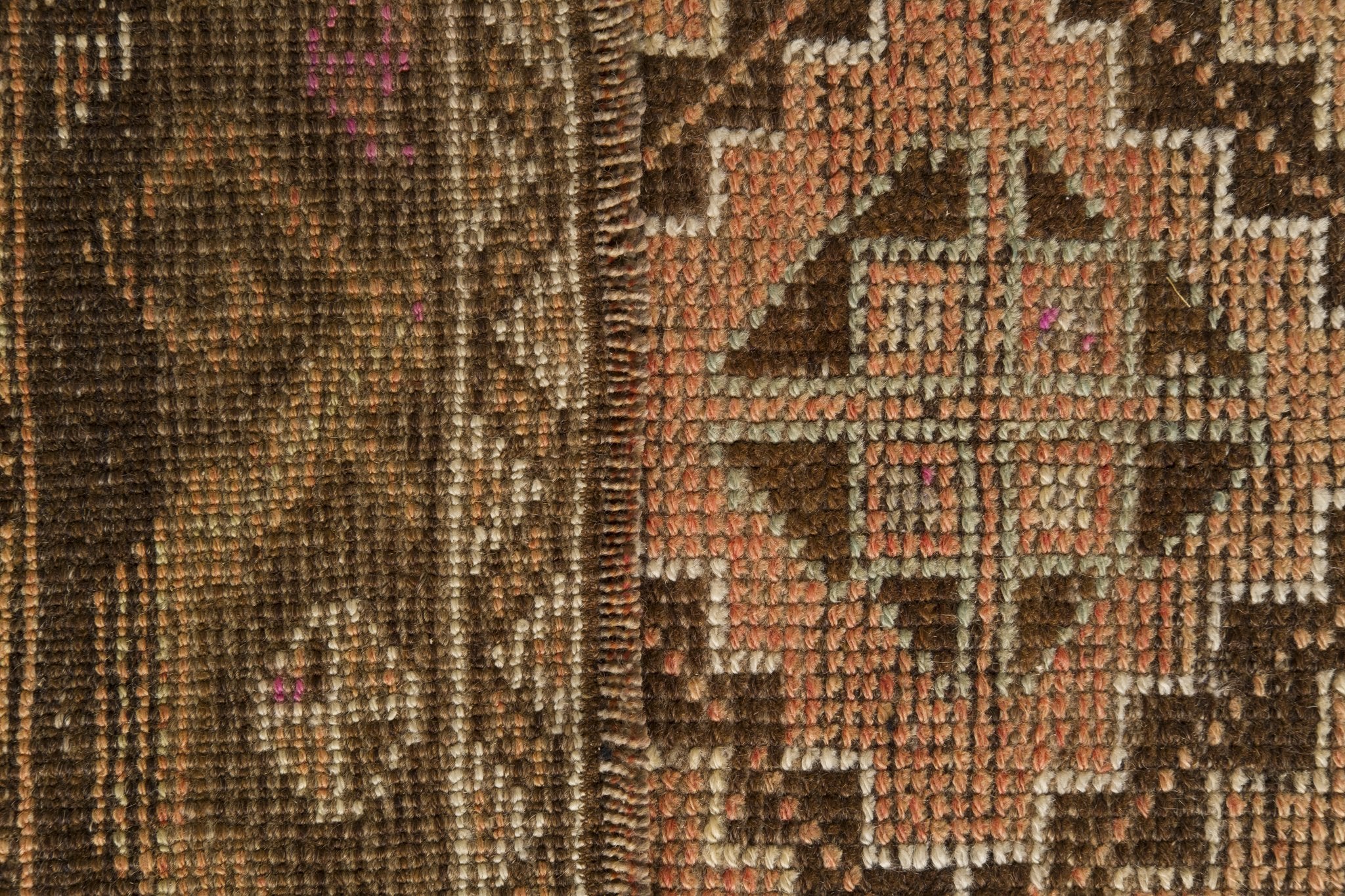 4' x 10' Vintage Turkish Rug